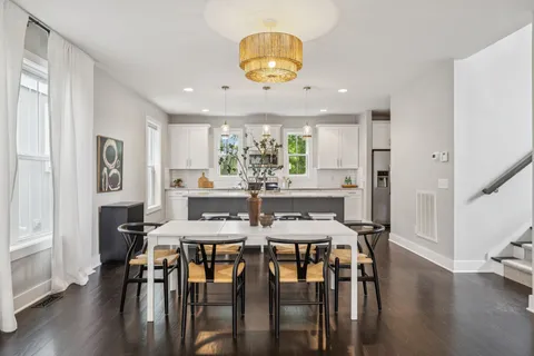 $750,000 | 703 B Skyview Drive, Nashville, TN 37206