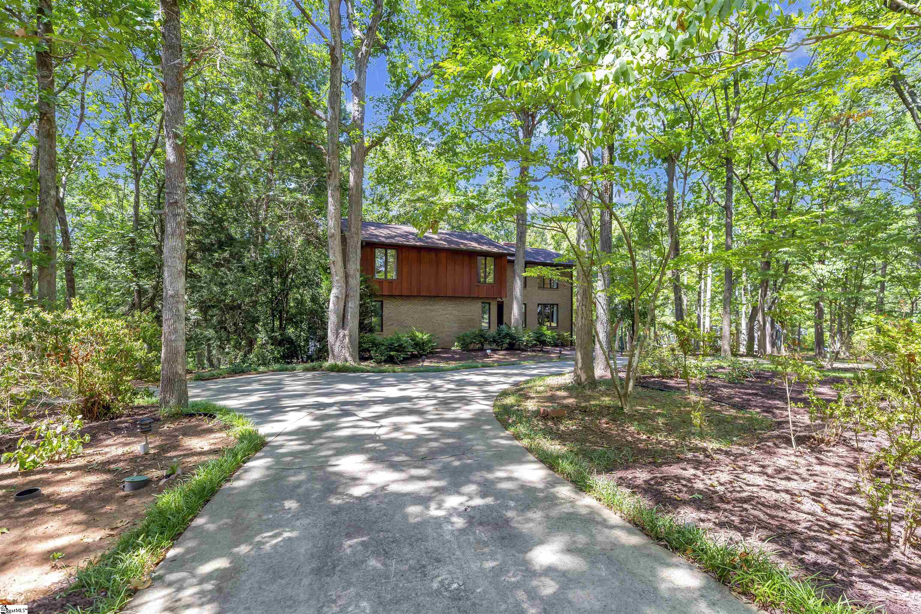 3009 Barefoot Trail Anderson, SC 29621 - Photo 3 of 36