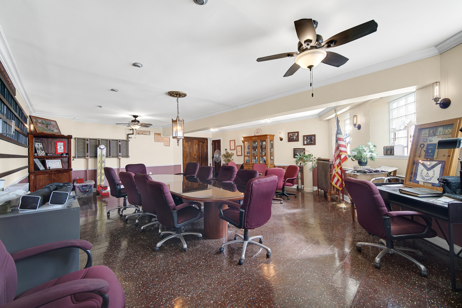512 Temple Street Whiting, IN 46394 - Photo 6 of 22 a view of a livingroom and dining room