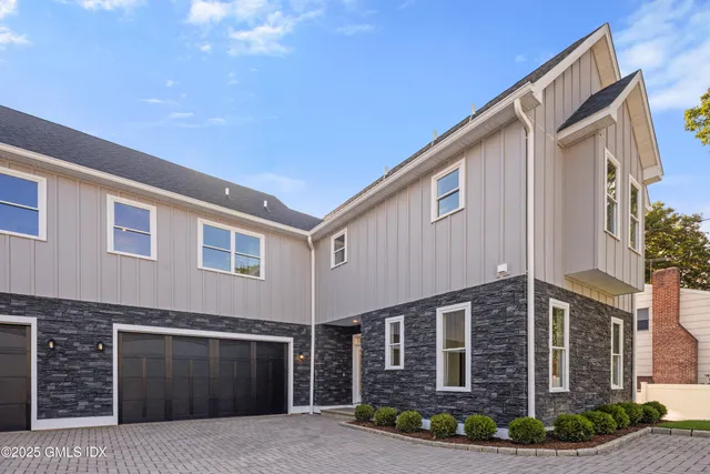 $8,000 | 10 Highland Place, Unit B, Greenwich, CT 06831