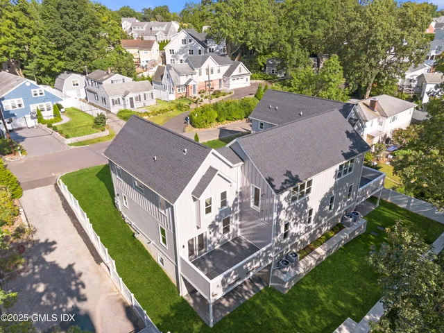 $8,000 | 10 Highland Place, Unit B, Greenwich, CT 06831