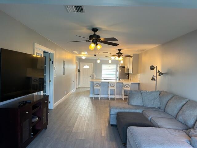 8809 Warwick Drive Boca Raton, FL 33433 - Photo 9 of 19 IMG_1411
