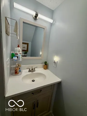 $270,000 | 698 Yandes Street, Franklin, IN 46131