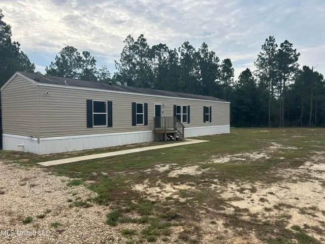$218,900 | 24980 Highway 603, Kiln, MS 39556