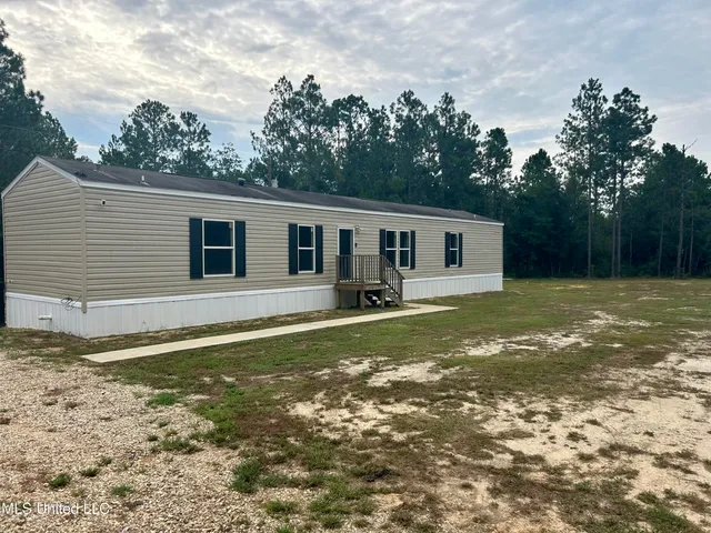 $218,900 | 24980 Highway 603, Kiln, MS 39556