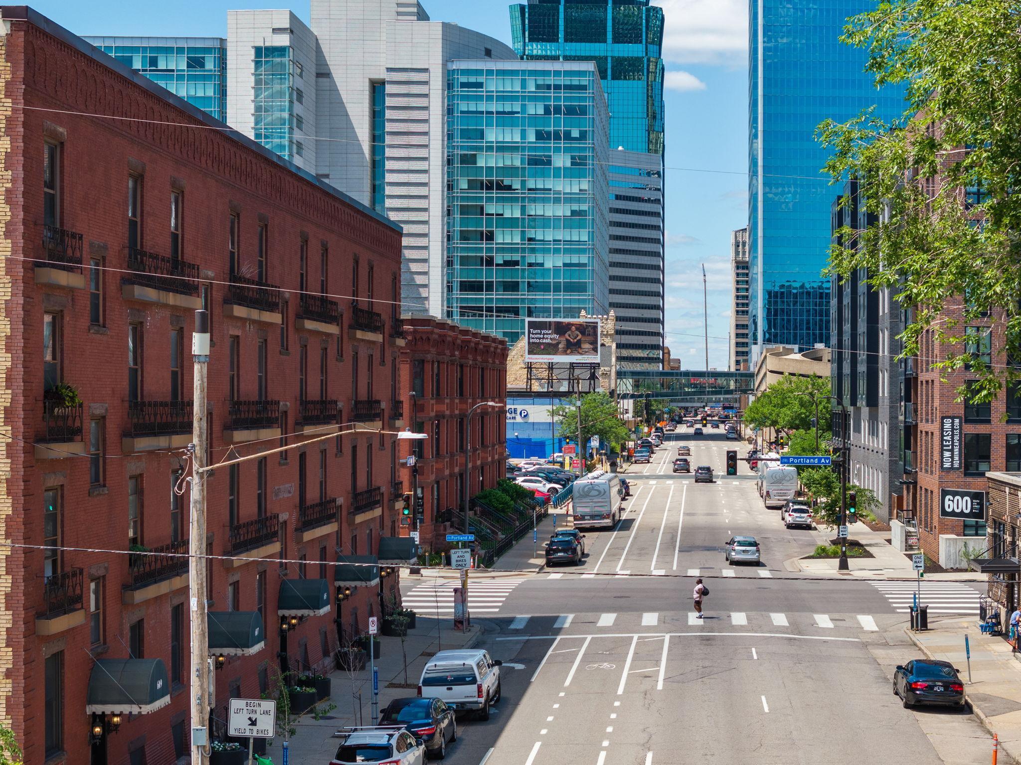 609 South 9th Street, Unit 8 Minneapolis, MN 55404 - Photo 27 of 30