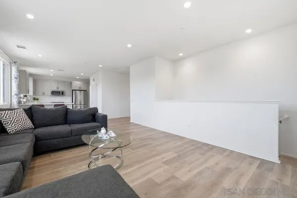 $880,000 | 5270 San Bernardo Terrace, San Diego, CA 92114