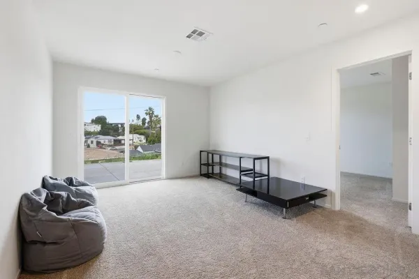 $880,000 | 5270 San Bernardo Terrace, San Diego, CA 92114