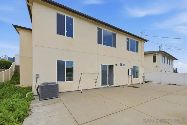 $880,000 | 5270 San Bernardo Terrace, San Diego, CA 92114