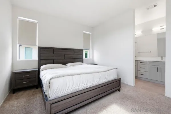$880,000 | 5270 San Bernardo Terrace, San Diego, CA 92114