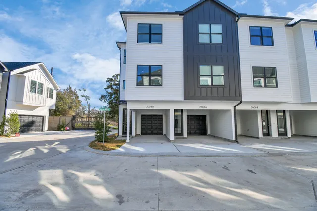 $1,895 | 2006 Laverne Willow Lane, Unit A, Houston, TX 77080