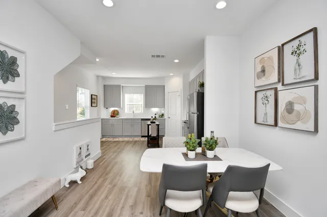 $1,895 | 2006 Laverne Willow Lane, Unit A, Houston, TX 77080