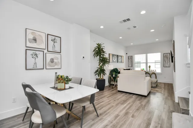 $1,895 | 2006 Laverne Willow Lane, Unit A, Houston, TX 77080