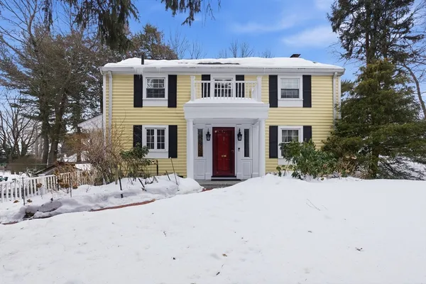 $1,549,000 | 560 Worcester Street, Wellesley, MA 02481