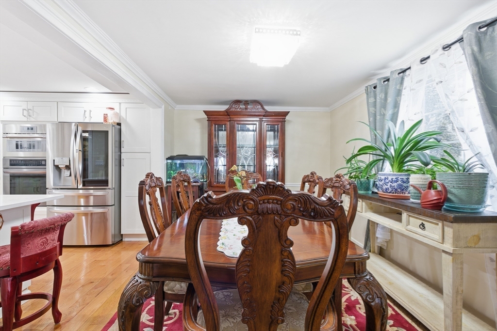 560 Worcester Street Wellesley, MA 02481 - Photo 11 of 42