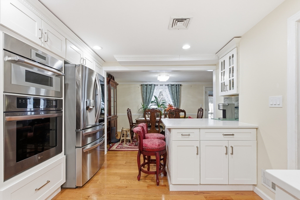 560 Worcester Street Wellesley, MA 02481 - Photo 13 of 42