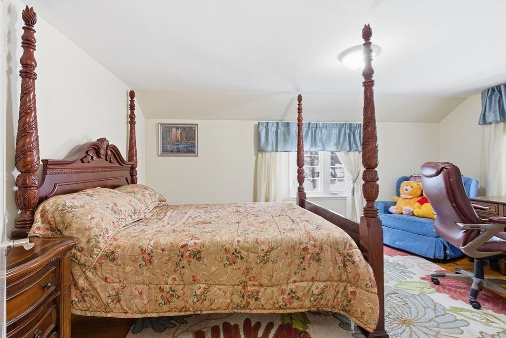 560 Worcester Street Wellesley, MA 02481 - Photo 25 of 42