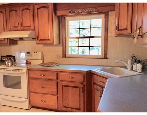 15 Brigham Road Berlin, MA 01503 - Photo 5 of 16 Gallery Image 5