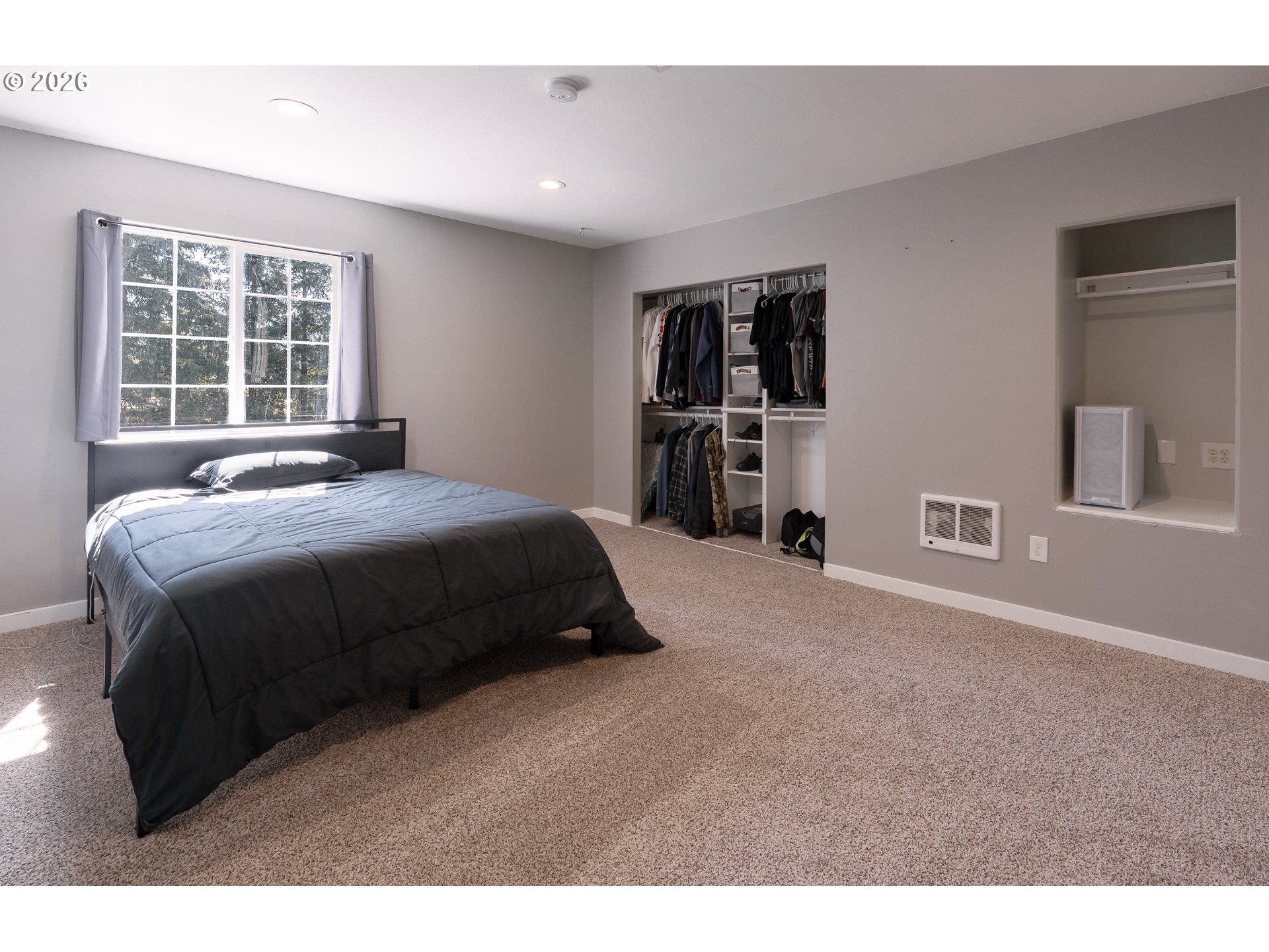 29500 Northeast Wilsonville Road Newberg, OR 97132 - Photo 21 of 46 Bedroom