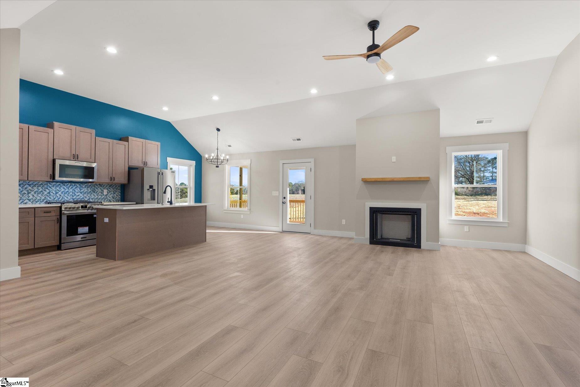 108 Cann Road Anderson, SC 29625 - Photo 6 of 43