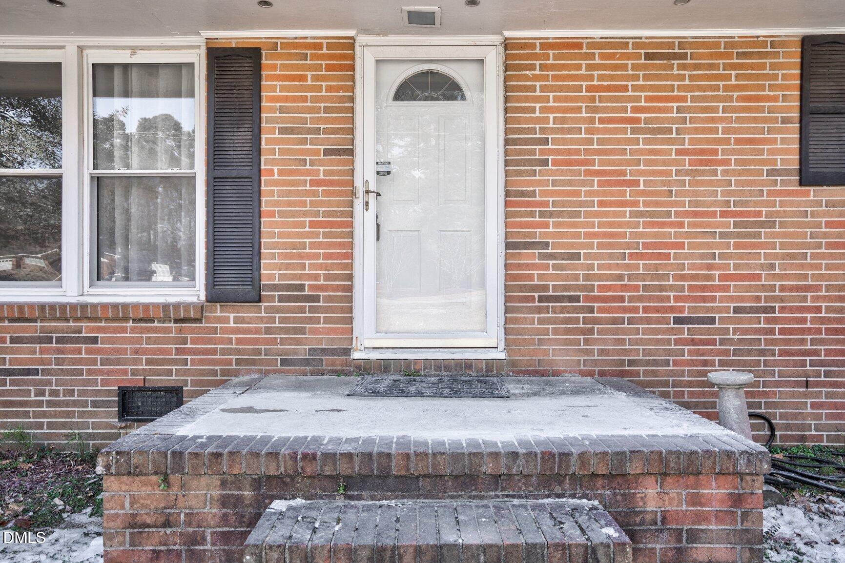 2009 Leggett Road Rocky Mount, NC 27801 - Photo 3 of 28 003-2009LeggettRoad-RockyMount-NC-27801-