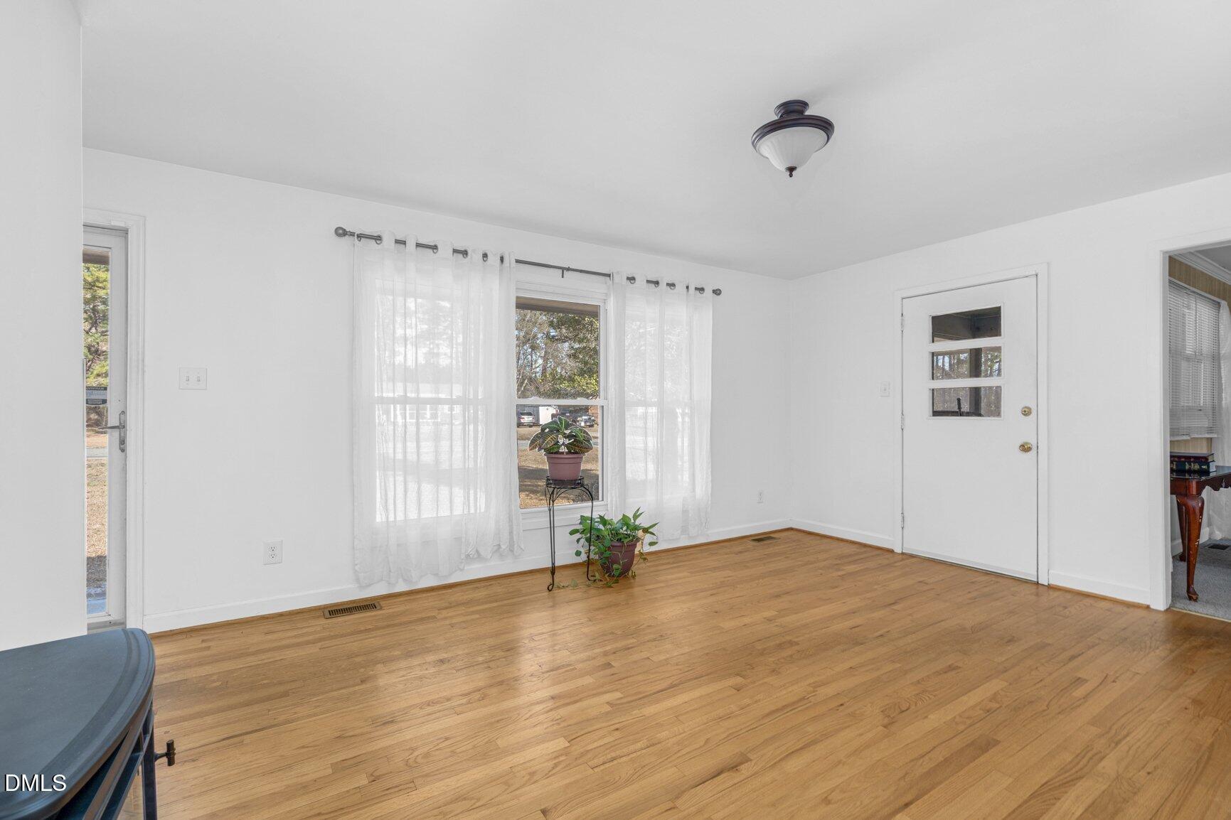 2009 Leggett Road Rocky Mount, NC 27801 - Photo 5 of 28 005-2009LeggettRoad-RockyMount-NC-27801-