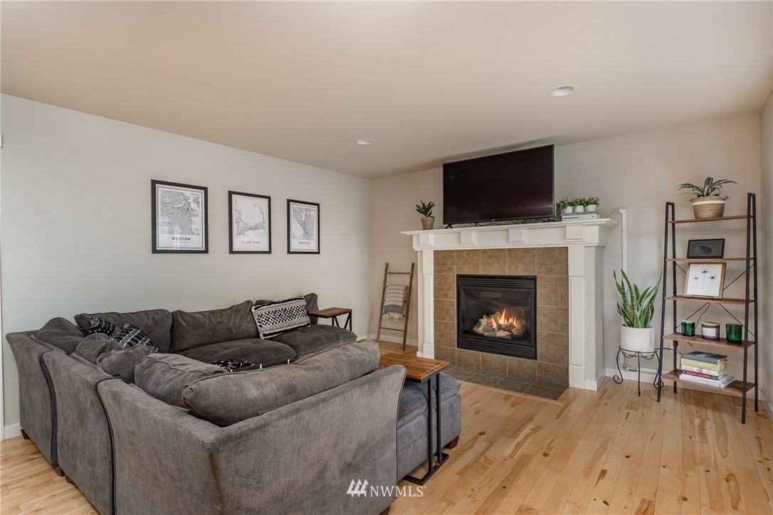 5273 Wellspring Road Mount Vernon, WA 98273 - Photo 6 of 32 Gallery Image 6