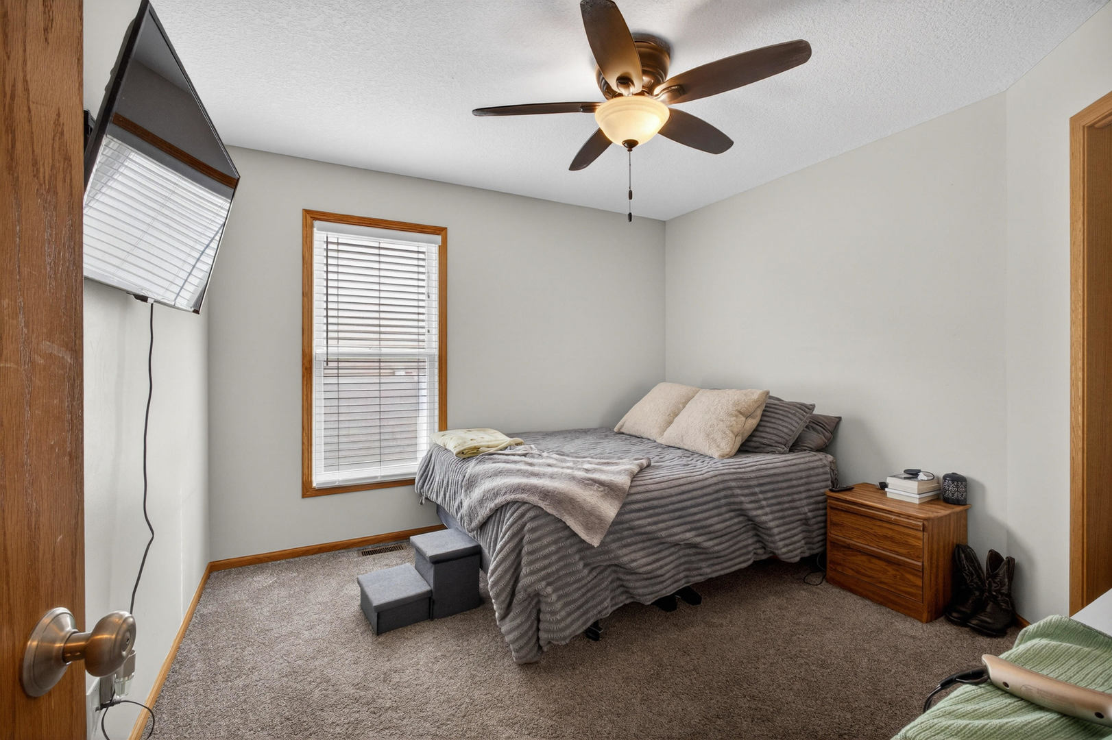 5317 Hillandale Road Davenport, IA 52806 - Photo 21 of 32