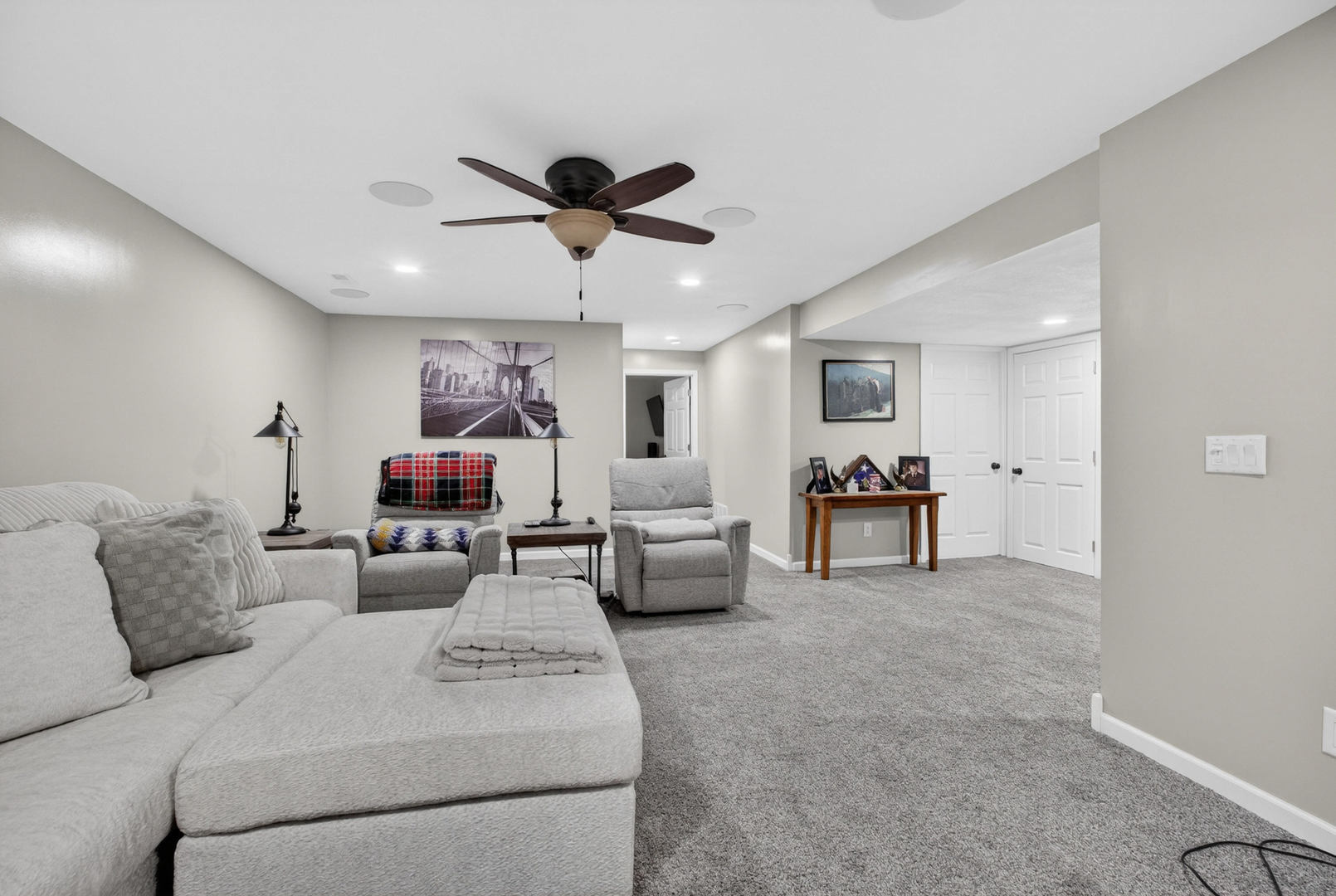 5317 Hillandale Road Davenport, IA 52806 - Photo 25 of 32