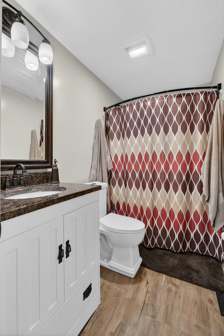 5317 Hillandale Road Davenport, IA 52806 - Photo 29 of 32