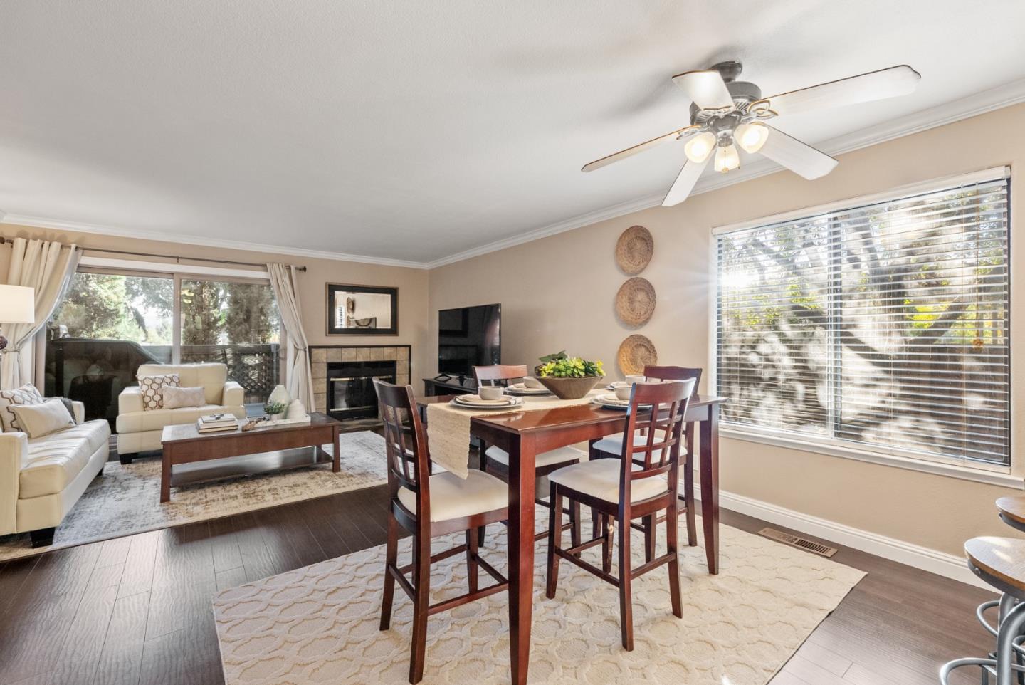 1555 Hecker Pass Road, Unit A104 Gilroy, CA 95020 - Photo 4 of 27 Gallery Image 4
