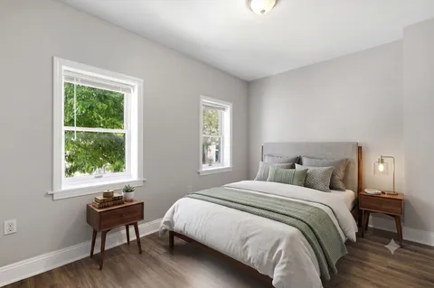 $4,250 | 191 Everett Street, Unit 1, Boston, MA 02128