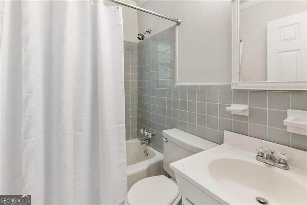 3660 Peachtree Road Northeast, Unit C2 Atlanta, GA 30319 - Photo 17 of 26