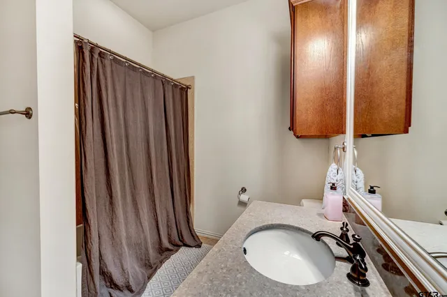 $3,195 | 5322 Del Norte Drive, Tyler, TX 75703