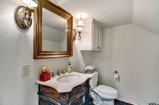 $3,195 | 5322 Del Norte Drive, Tyler, TX 75703