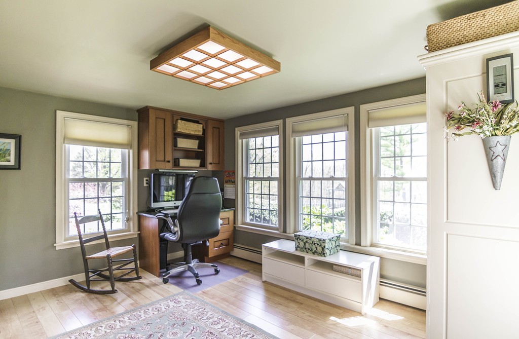 170 Oakham Road North Brookfield, MA 01535 - Photo 4 of 30 Gallery Image 4