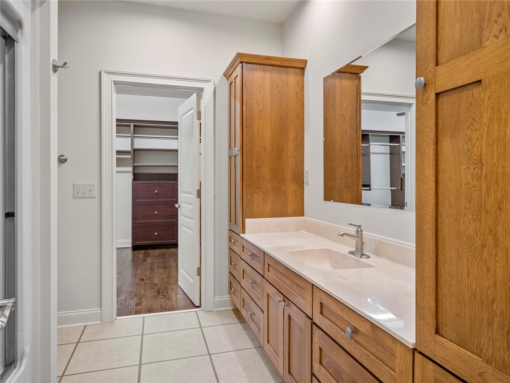 130 Thompson Road Pendleton, SC 29670 - Photo 16 of 34 Master Bath with dual Vanities