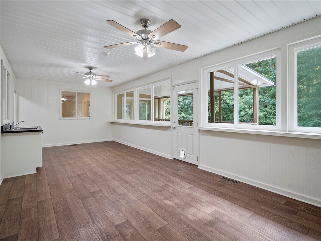 130 Thompson Road Pendleton, SC 29670 - Photo 20 of 34 Hobby Room