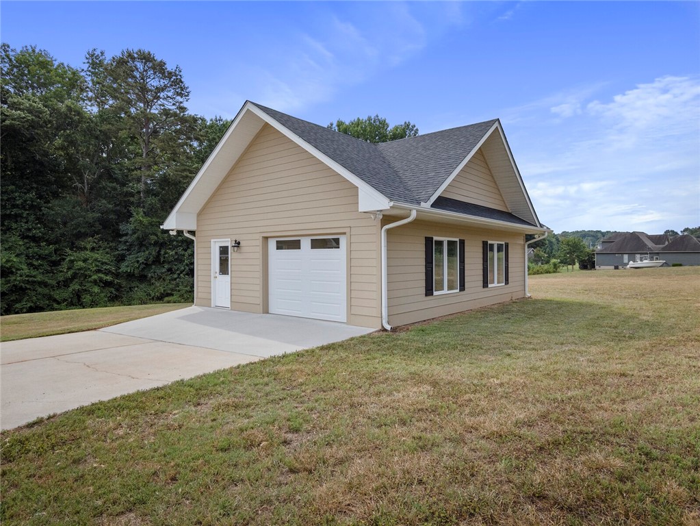 130 Thompson Road Pendleton, SC 29670 - Photo 4 of 34 Detached Garage