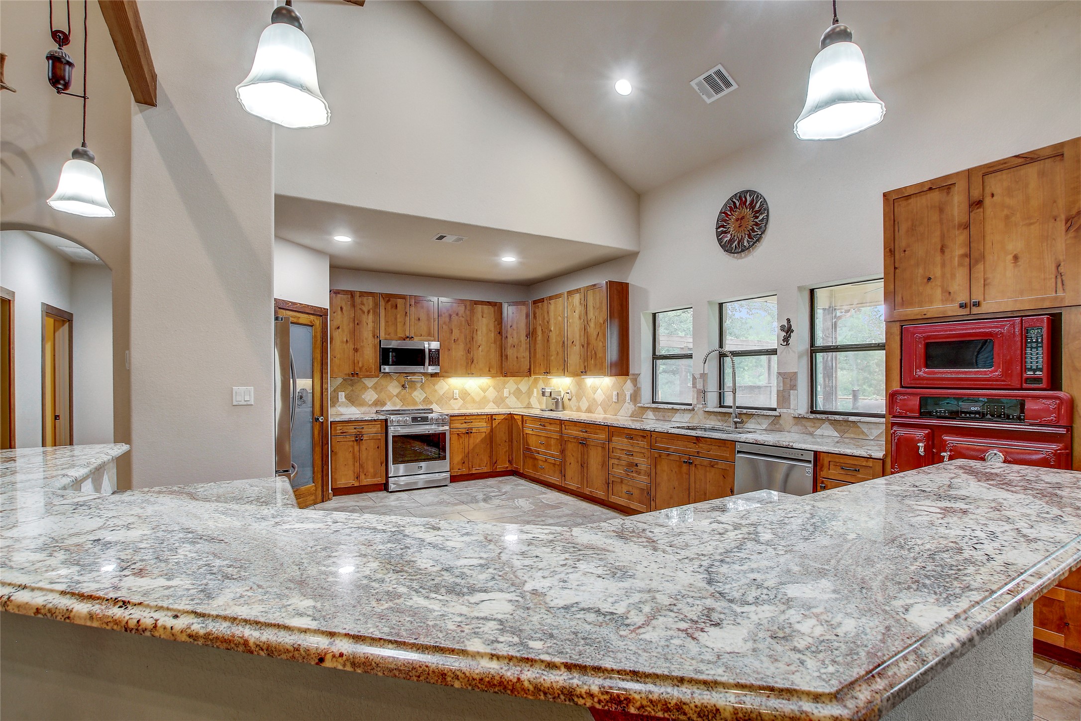 18197 Fm 619 Elgin, TX 78621 - Photo 14 of 39