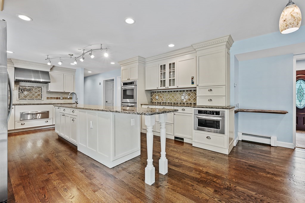 150 Longfellow Road Sudbury, MA 01776 - Photo 3 of 18 Gallery Image 3