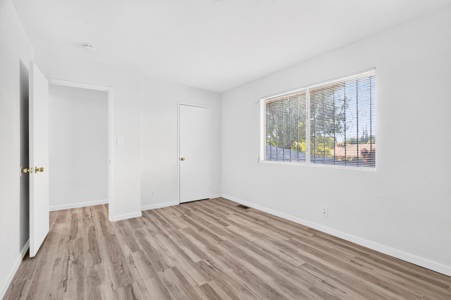 440 East Bianchi Road, Unit 2 Stockton, CA 95207 - Photo 23 of 32