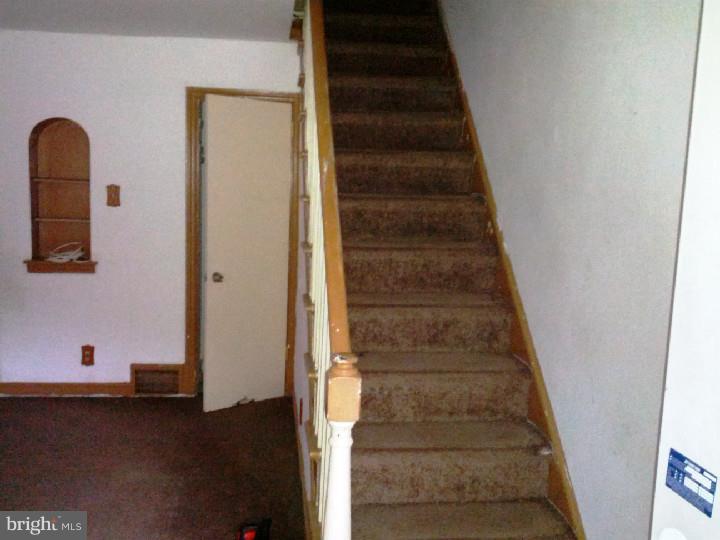 1042 South Merrimac Road Camden, NJ 08104 - Photo 13 of 18