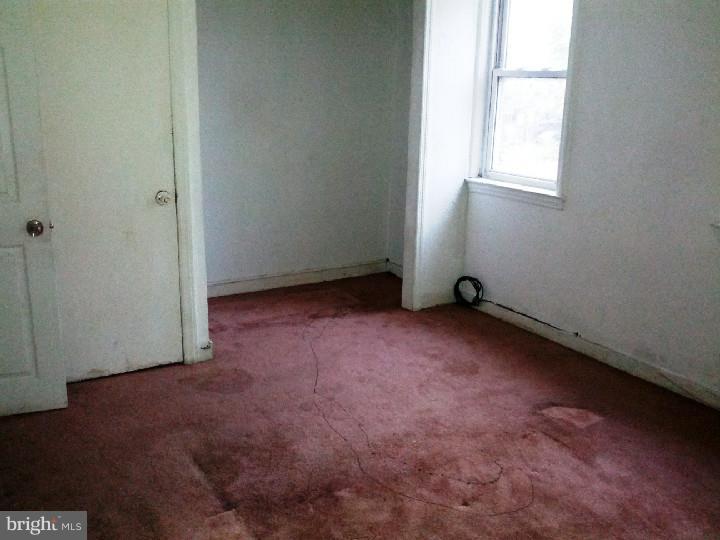 1042 South Merrimac Road Camden, NJ 08104 - Photo 17 of 18