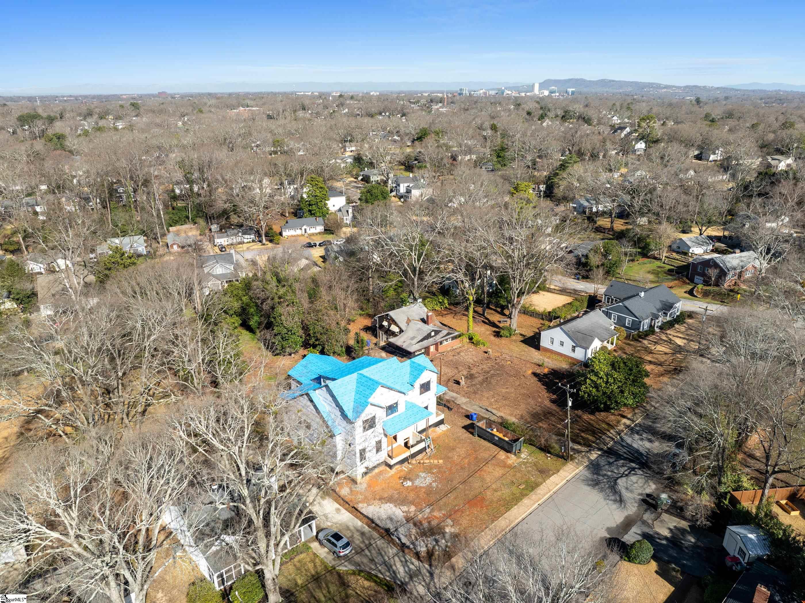 110 Rice Street Greenville, SC 29605 - Photo 6 of 34 Gallery Image 6