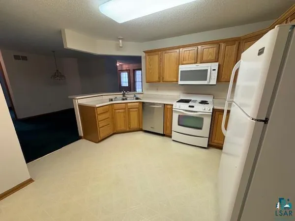 $375,000 | 2103 Miller Creek Drive, Unit 1, Duluth, MN 55811