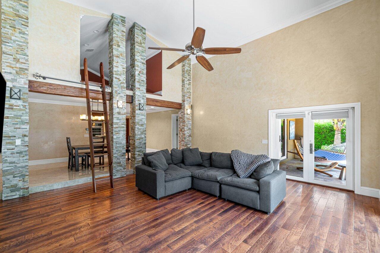 870 Northwest 7th Street Boca Raton, FL 33486 - Photo 16 of 37 016-870Northwest7thAvenue-BocaRaton-FL-3