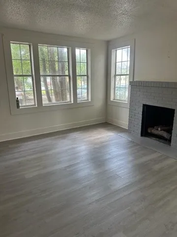 $1,100 | 19531 Florida Boulevard, Albany, LA 70711