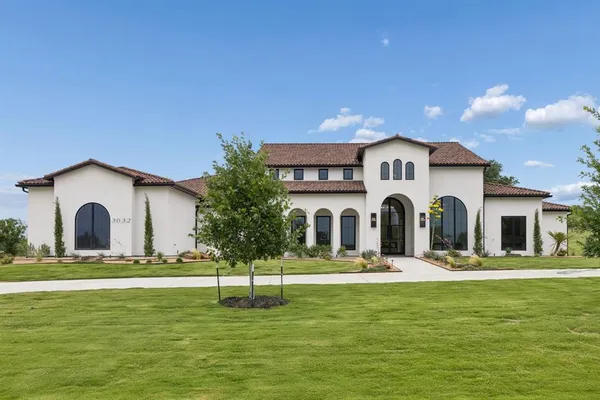 $1,800,000 | 3032 Palermo Drive, Weatherford, TX 76087