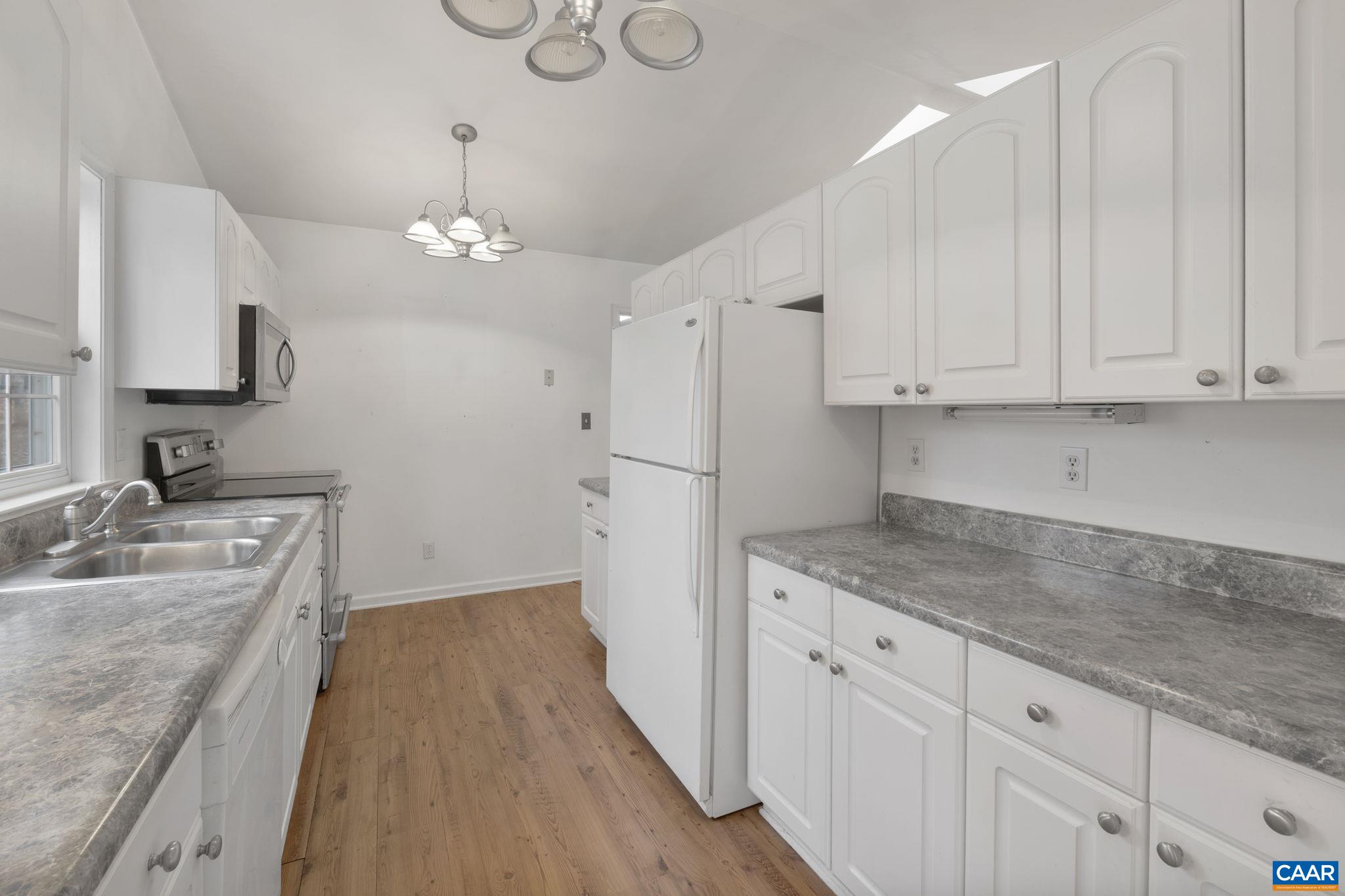 6 Pinehurst Road Palmyra, VA 22963 - Photo 12 of 34